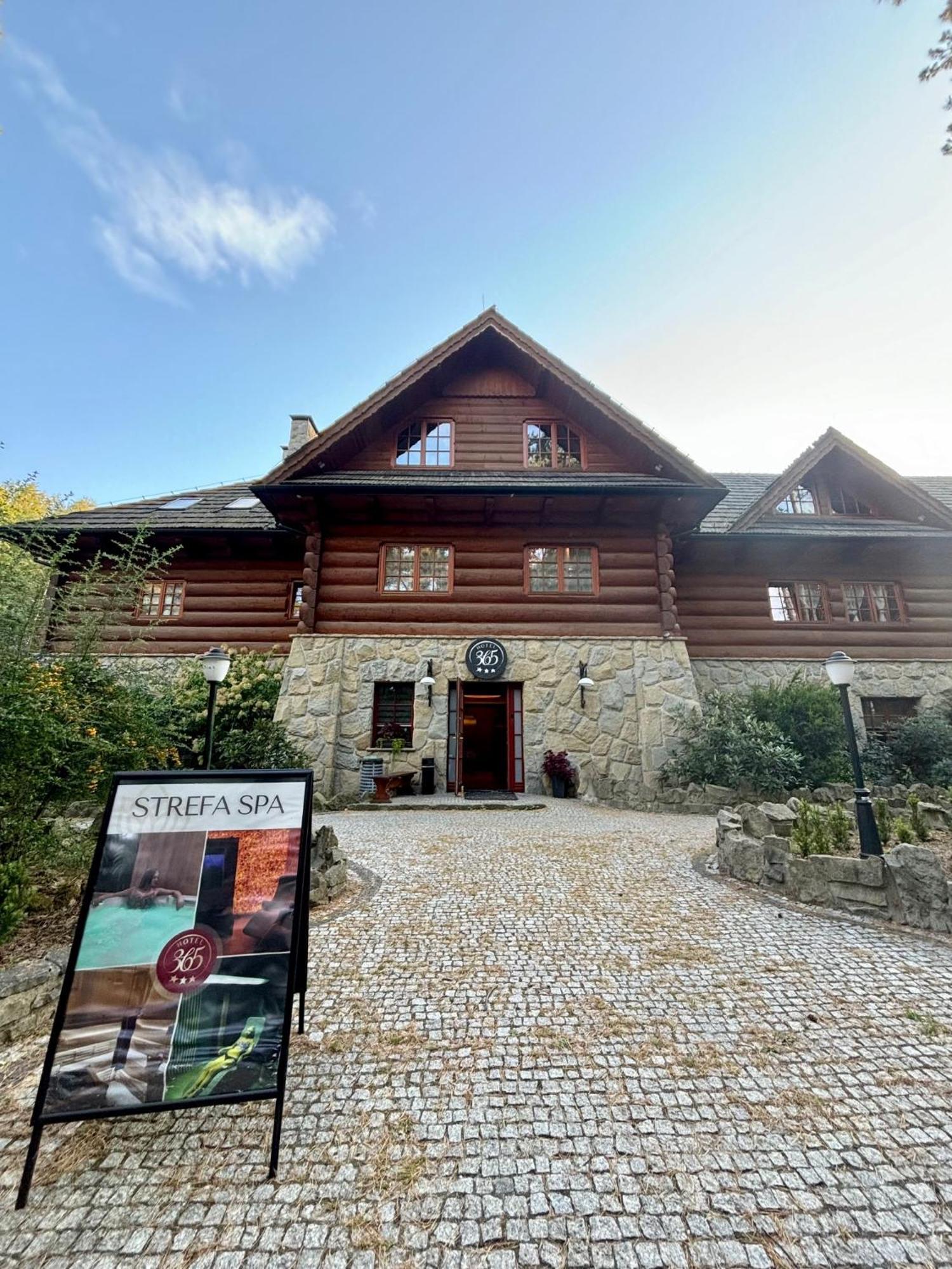 Hotel 365 Kielce Exterior foto