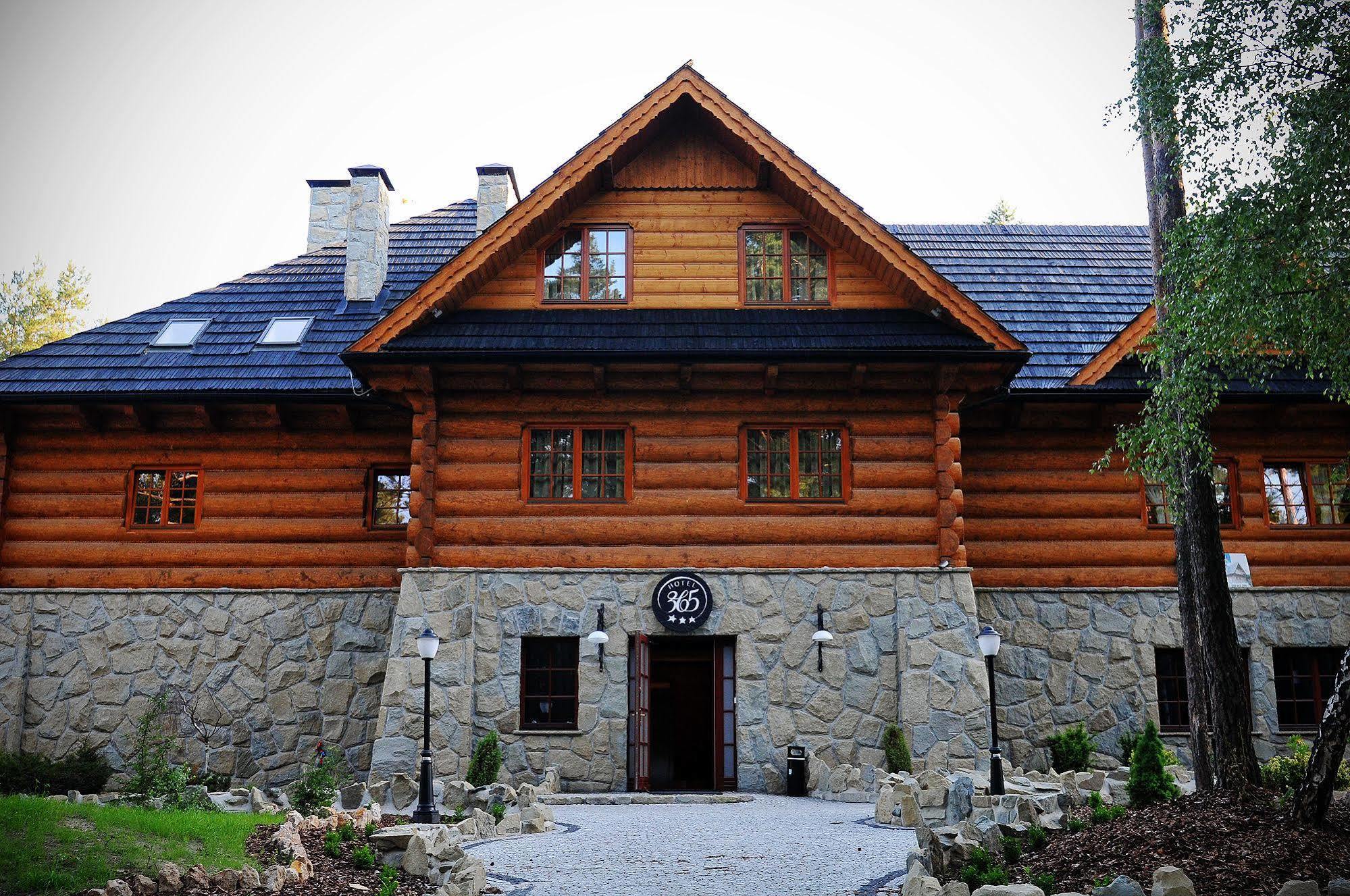 Hotel 365 Kielce Exterior foto